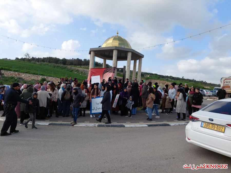 بئر المكسور : وقفة ضد العنف والجريمة